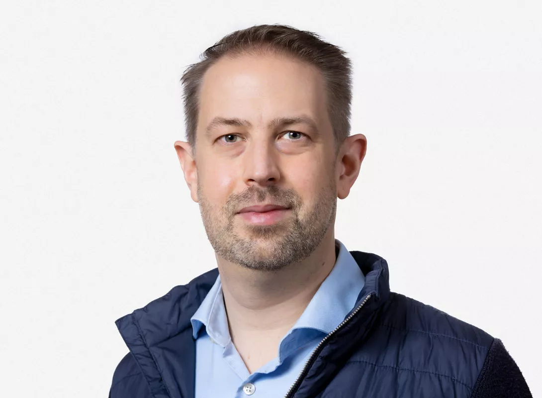 Hövel Dennis Christian